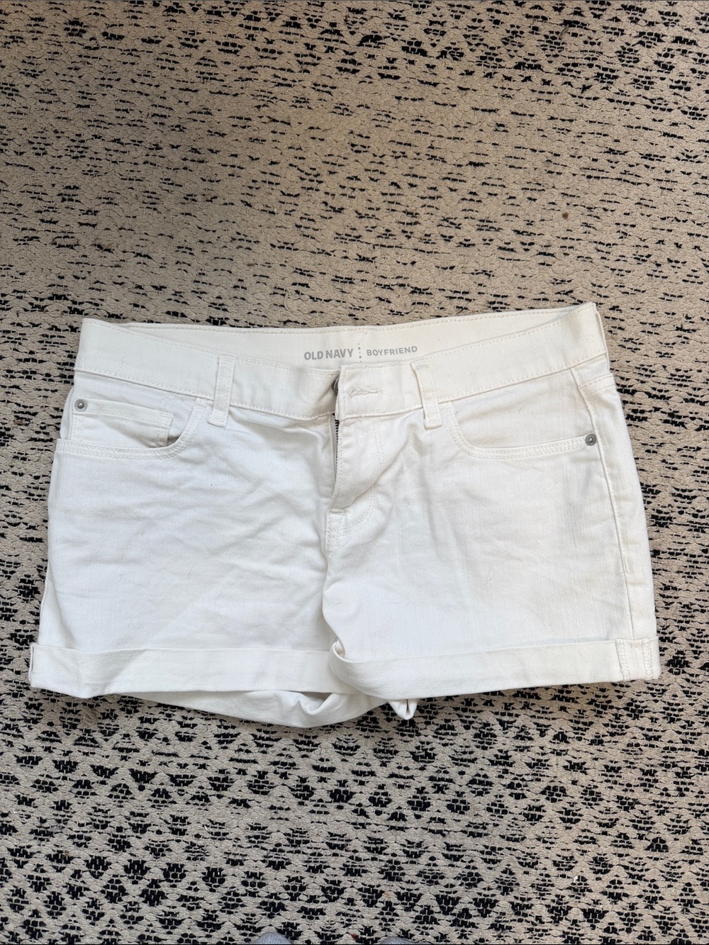Old Navy White Boyfriend Jean Shorts - Cuffed Hem